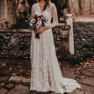 Long sleeve, lace detail wedding dress